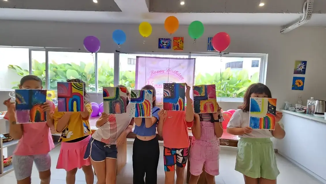 Holiday Art camp and kids activities