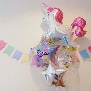 どれが最適？浮かぶバルーンとアレンジギフト