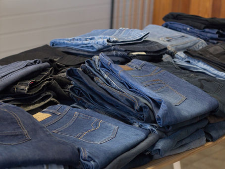 古着の新たな波:サステナビリティと利益を兼ね備えたファッションビジネス