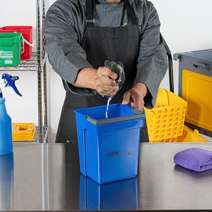Thumbnail: Restaurantware-Clean Tek Professional 4 Quart Cleaning Bucket - Blue