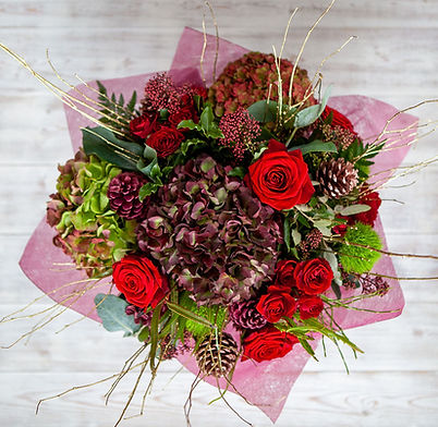 Christmas Flower Delivery Oakham.jpg