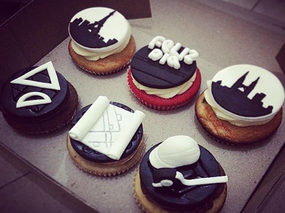 🍰¿Pensando en cómo festejarle a un ARQUITECTO?❤️ Pasteles para arquitectos.