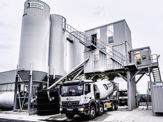 Photography Commission of Concrete Pouring at NZT Teesworks, Teesside.