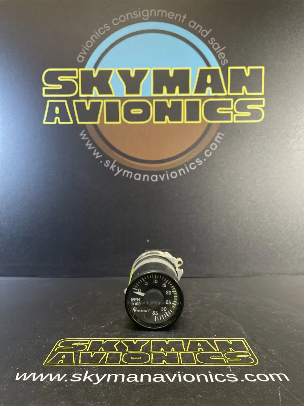 Beechcraft RPM Indicator - 563-119