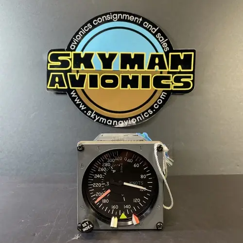 Cessna Airspeed / Mach Indicator - 9912446-5