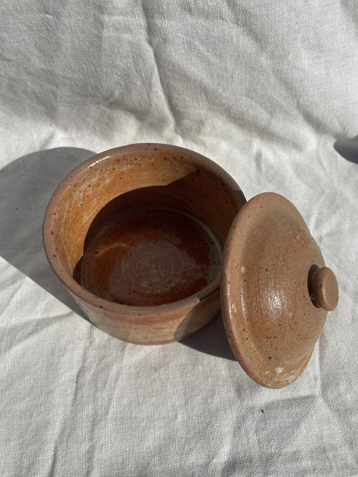 Petit pot en terre cuite