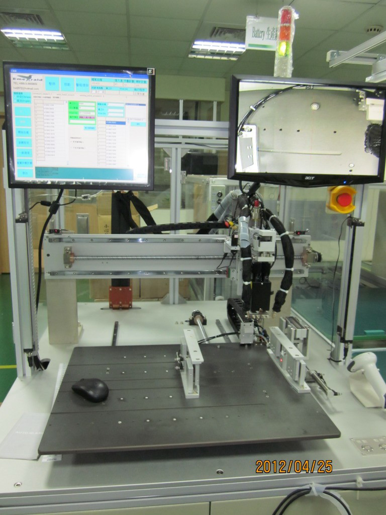 縮圖：18650(21700)筒形電池自動點焊機