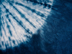 What Makes Authentic Indigo Dyeing Different?How to Tell Natural Indigo From Printed Imitations