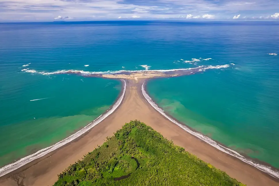Vue aérienne de Playa Uvita