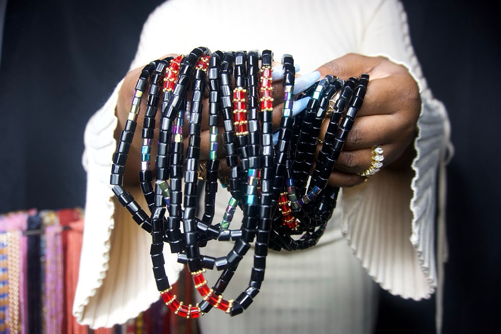 Onyx Radiance elastic string waist beads