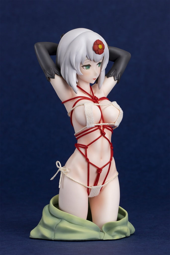 Thumbnail: Chizuru Statue