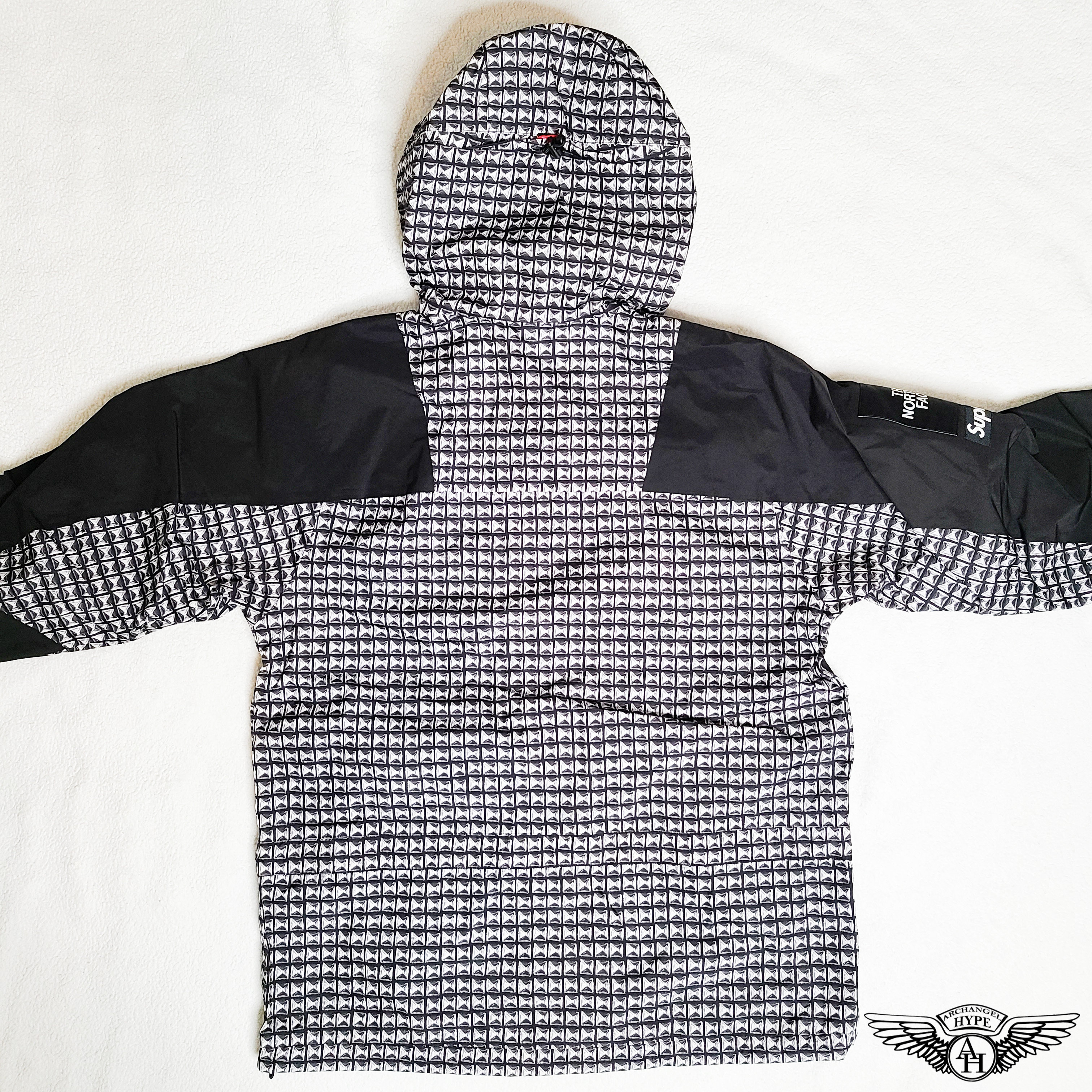 Supreme X The North Face Studded Mountain Light Jacket Archangelhype Supreme X The North Face Studded Mountain Light Jacket Archangelhype