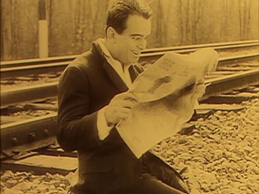 Douglas Fairbanks in John Emerson's His Picture in the Papers (1916)