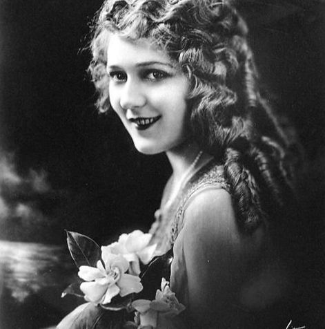 Mary Pickford
