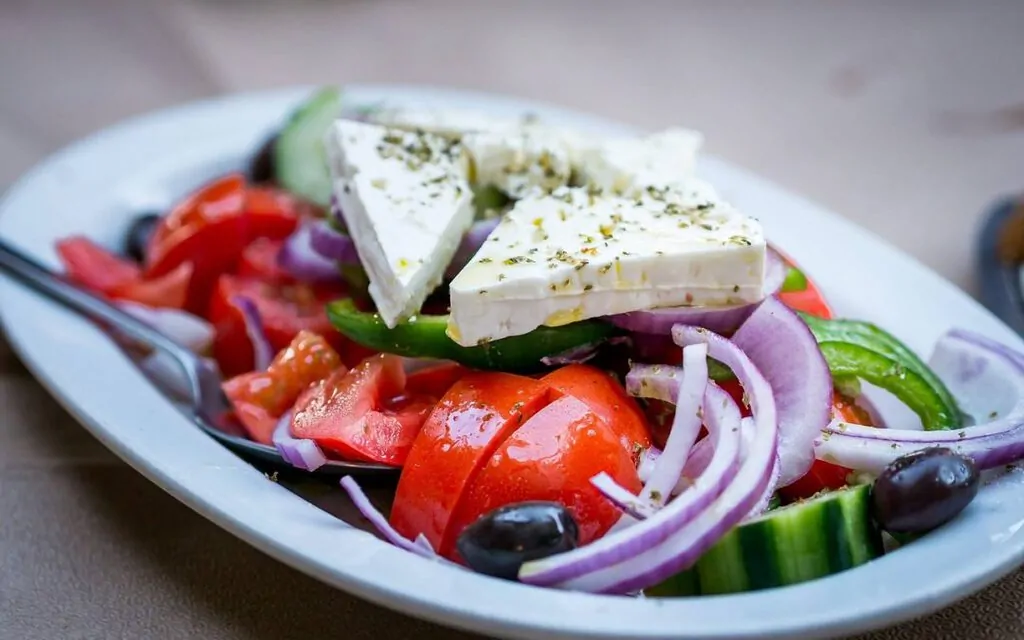 salad_stou_rousia.webp