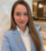 Caroline Araujo.jpeg
