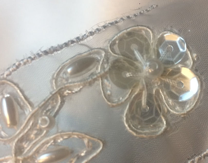 Thumbnail: BZ Flower & Pearl Trim