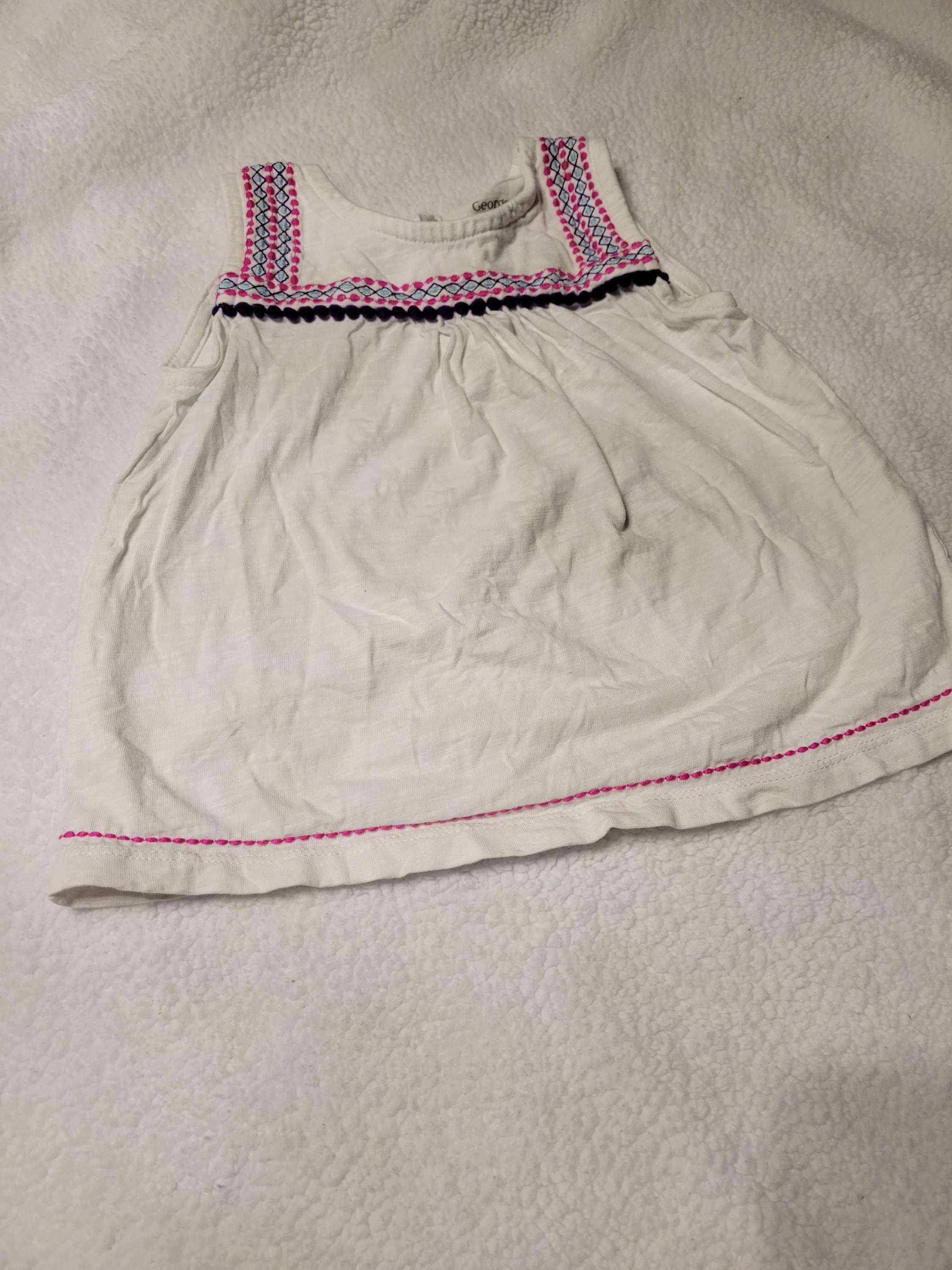 Camisole a broderie george 3 ans 