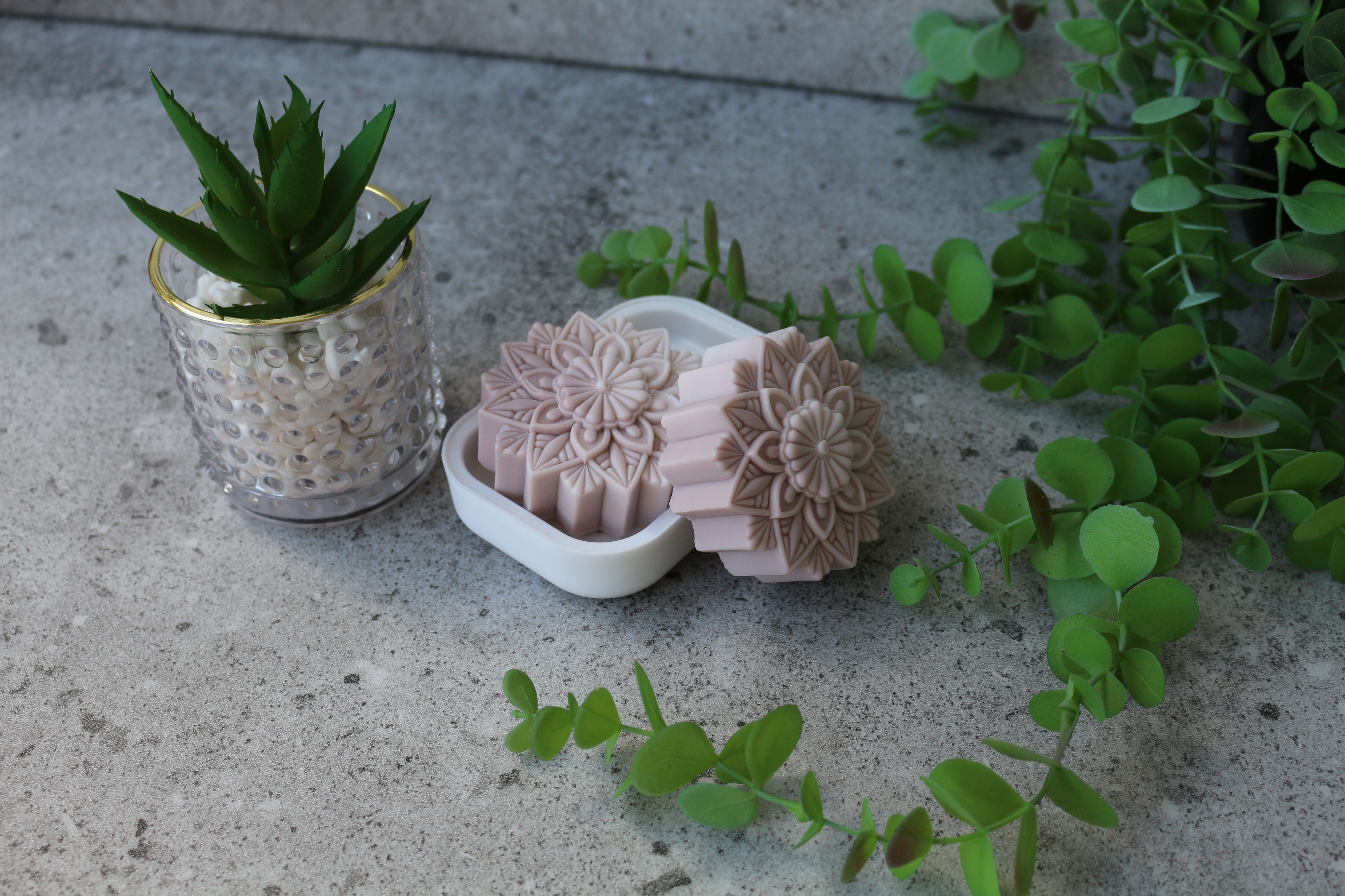 Rankų darbo muilas su ožkų pienu kavos kvapo