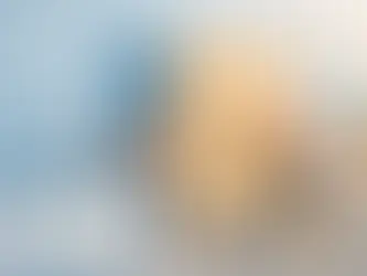 Wandverkleidung über Fliesen im Bad