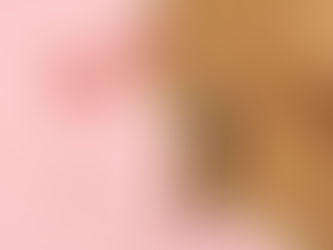 Cecilia Bolocco presenta su colección de manicure Kiss imPRESS