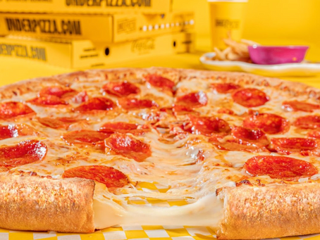 ¡Under Pizza celebra su cuarto aniversario a lo grande!