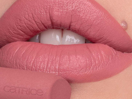 ¡Eleva tu look y muestra orgullosa tu magia interna con Catrice!