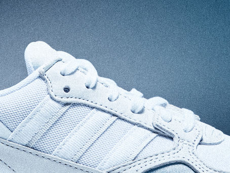 adidas Originals se sumerge en los archivos para presentar la colección "2000 Running"