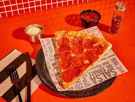 Del horno neoyorquino al invierno chileno: así son las slices XXL de Sbarro que arrasan esta temporada