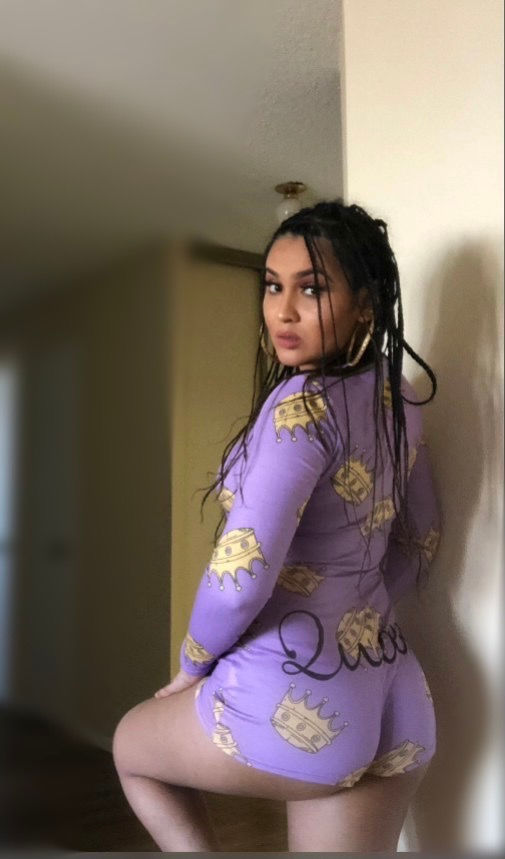 Imej kecil: Sexy Adult Onesie Pajama shorts/ Crown 