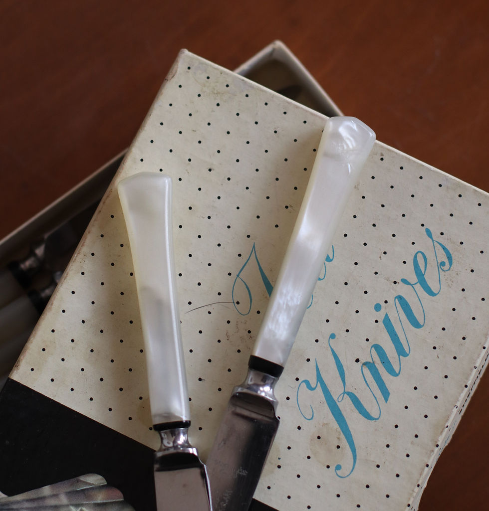 תמונה ממוזערת: סכין עם ידית מאם הפנינה