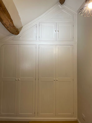 handmade and fitted wardrobe