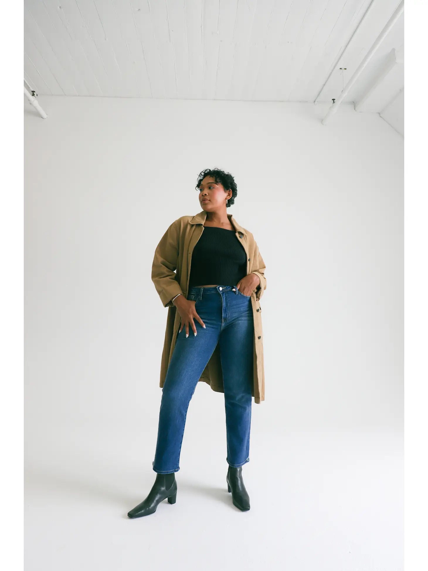 Just Black Slim Straight Distressed