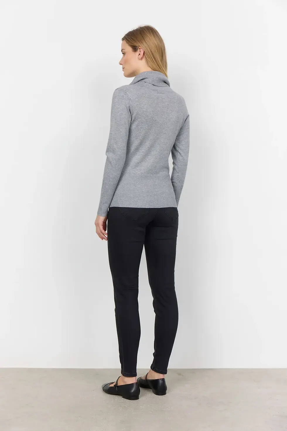 Miniaturbild: Pullover mit Schalkragen