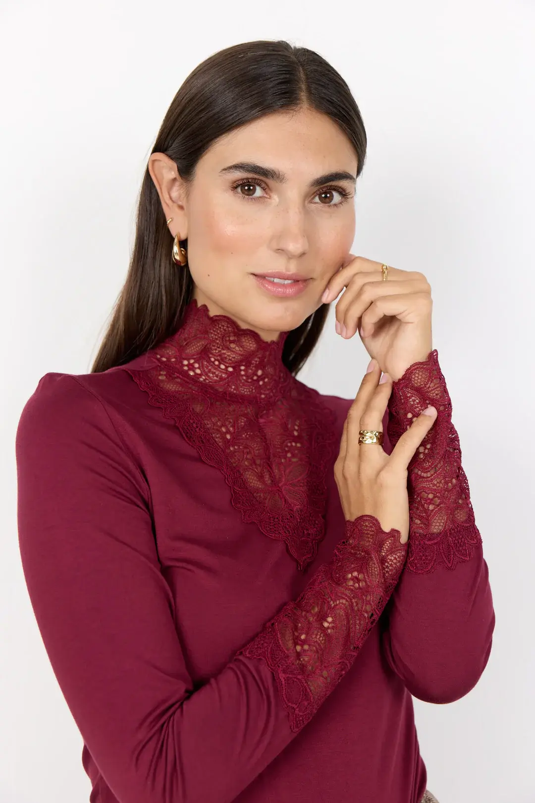 Langarmshirt mit Spitze