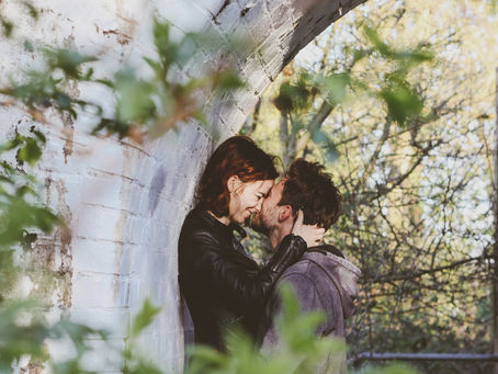 Dating in your 20s. Are you procrastinating love? (Whether that’s just self love, or the romantic lo