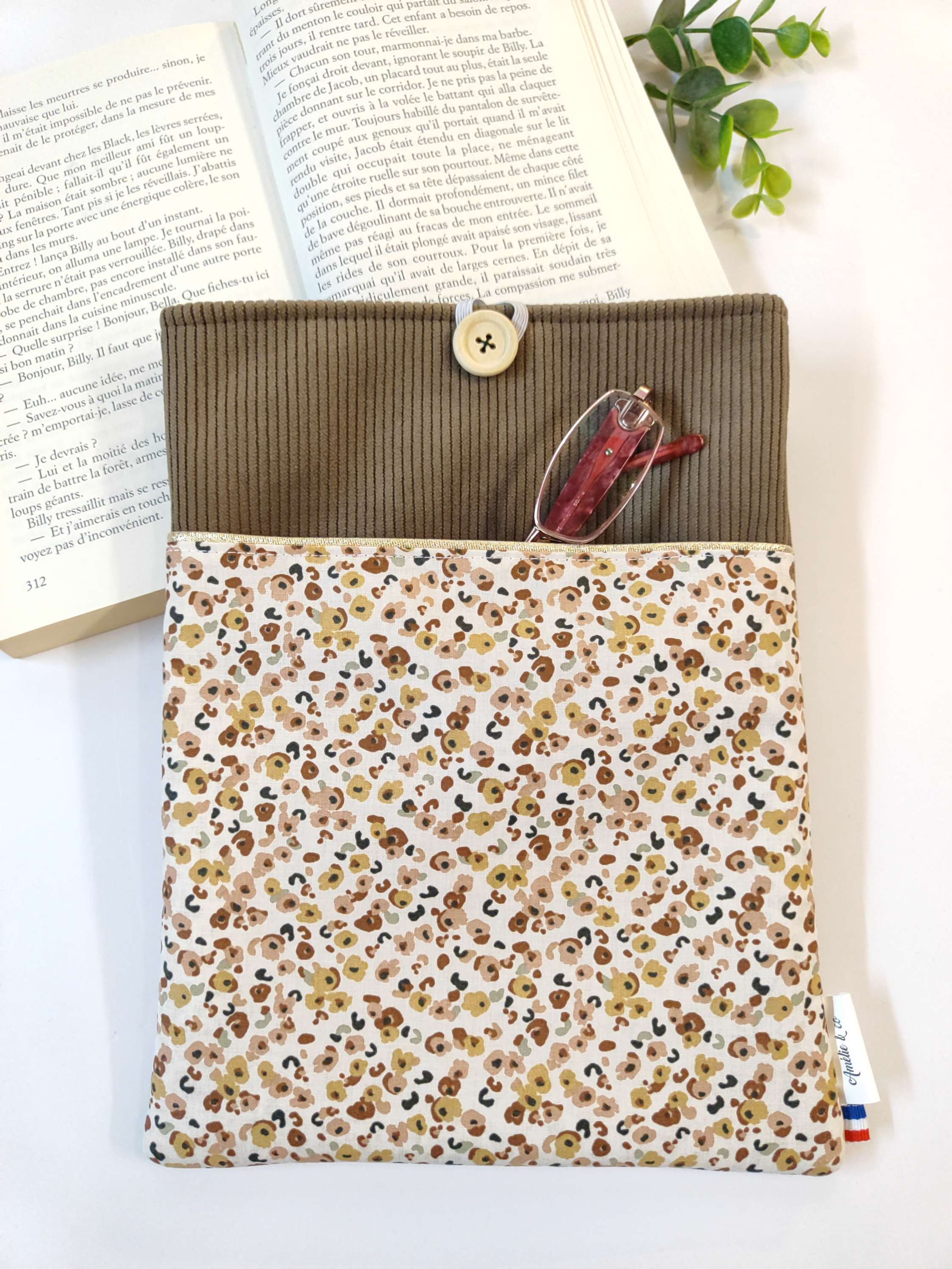 Pochette à livre Brocher léopard 