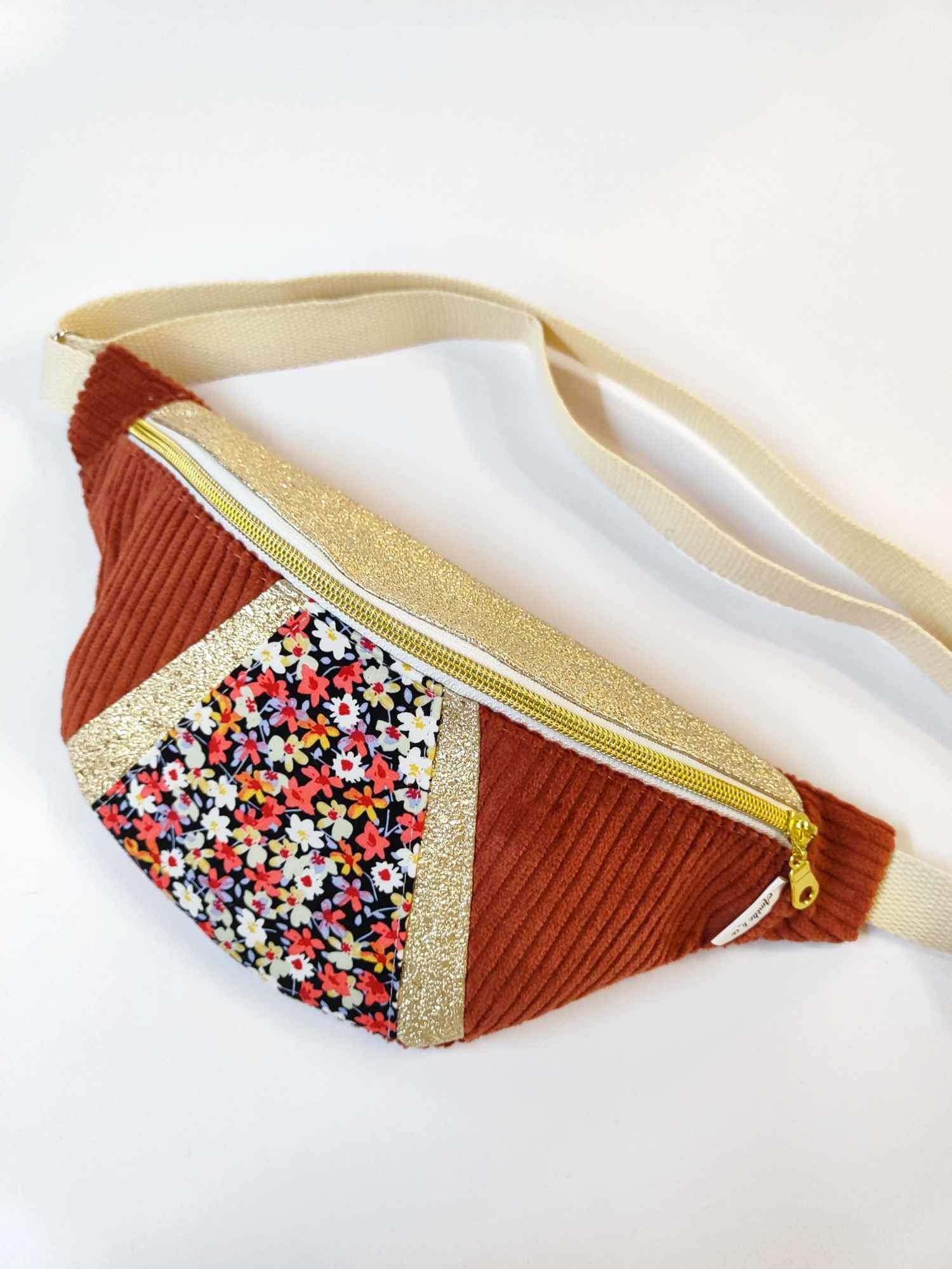 banane velours côtelé fleuri