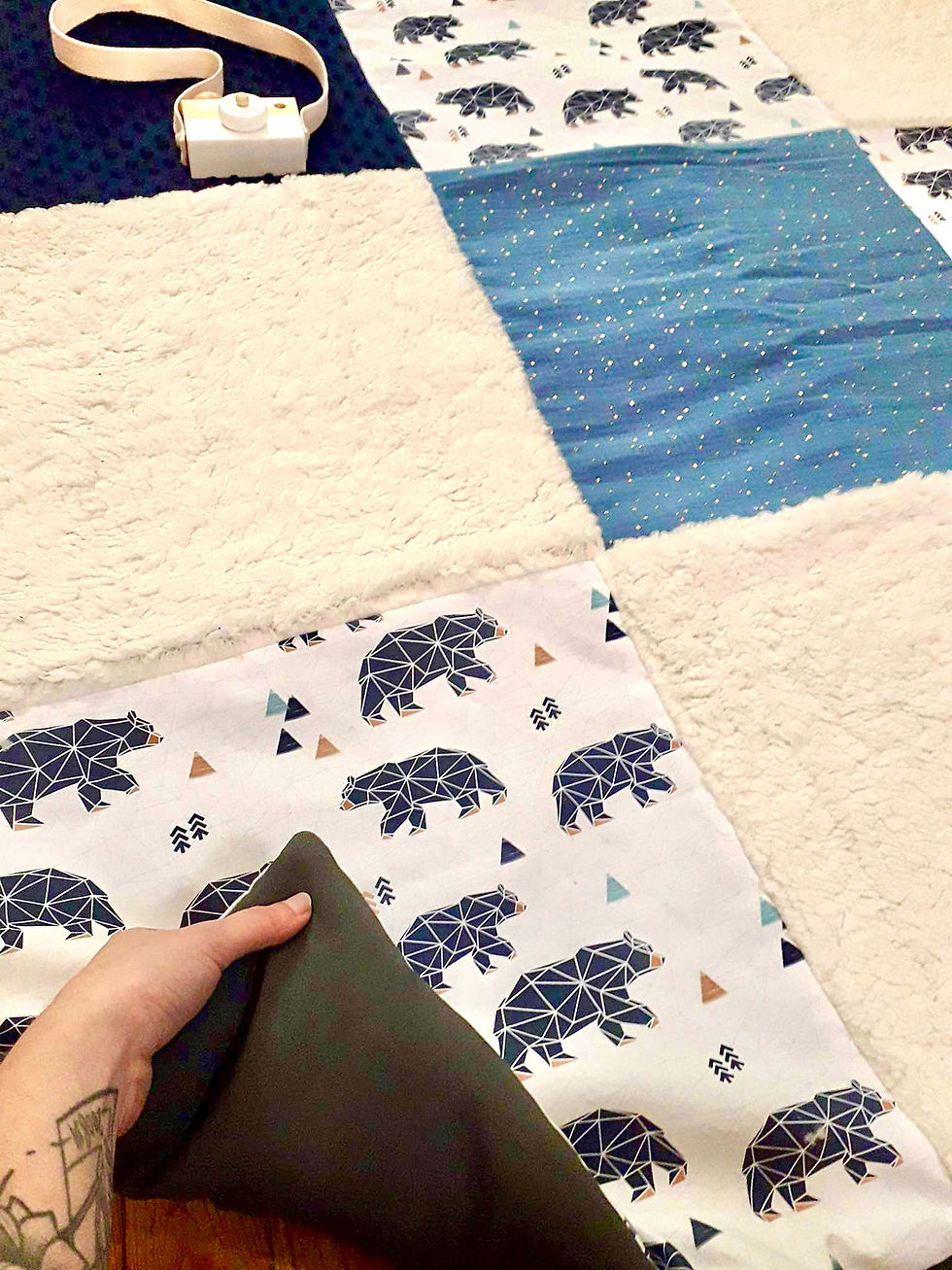 Miniature : Tapis d’éveil texturé ours polaire origami