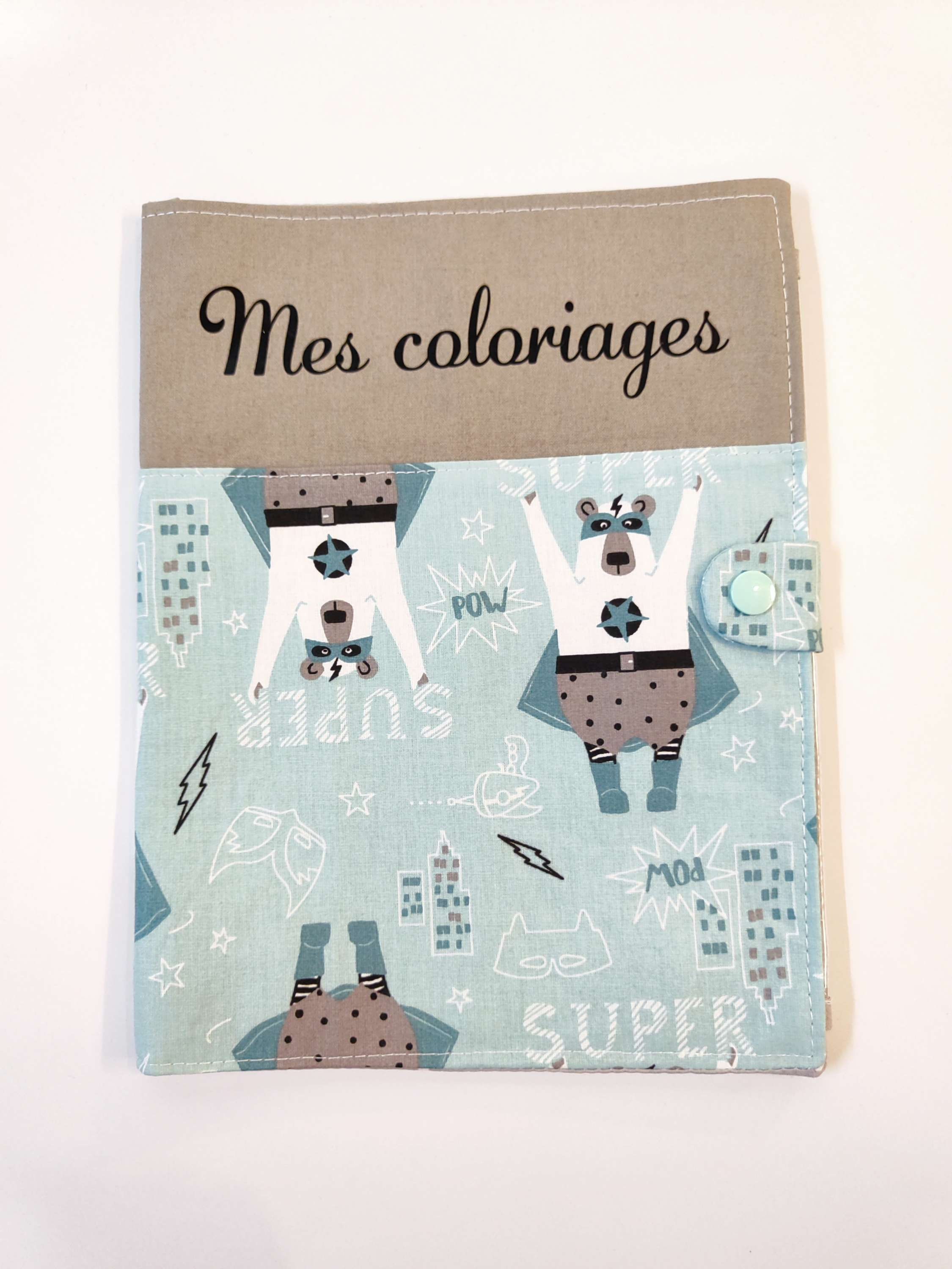 Livre (couverture) coloriage lavable super héros