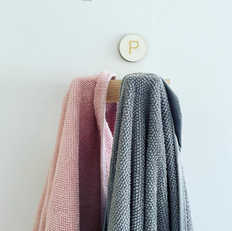 Towel hanger