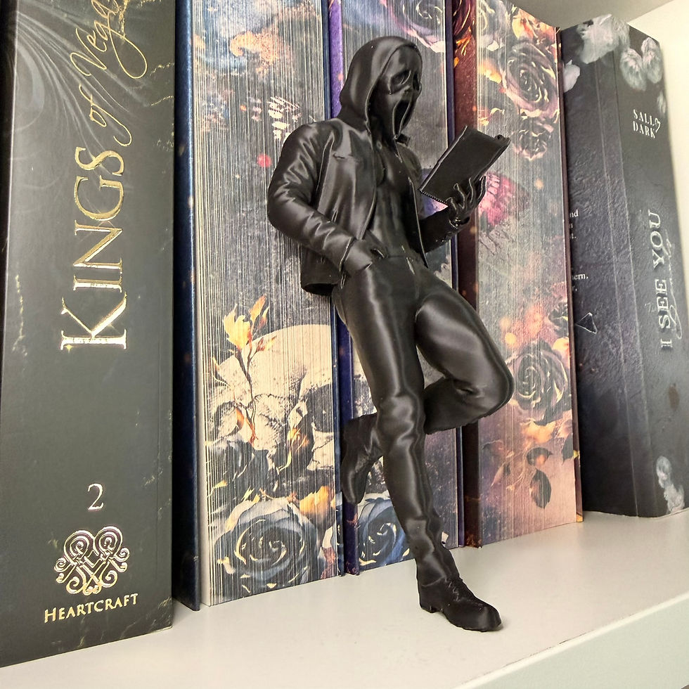 Miniaturbild: Regal Bookboyfriend Figur mit Scream Maske