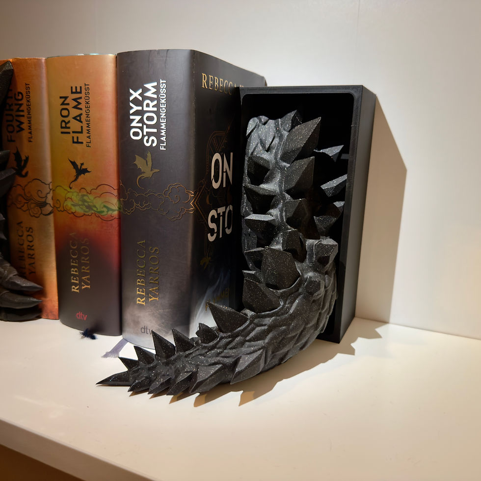 Miniaturbild: Drachenschwanz BookNook aus kristallartiger Struktur als Regaldeko