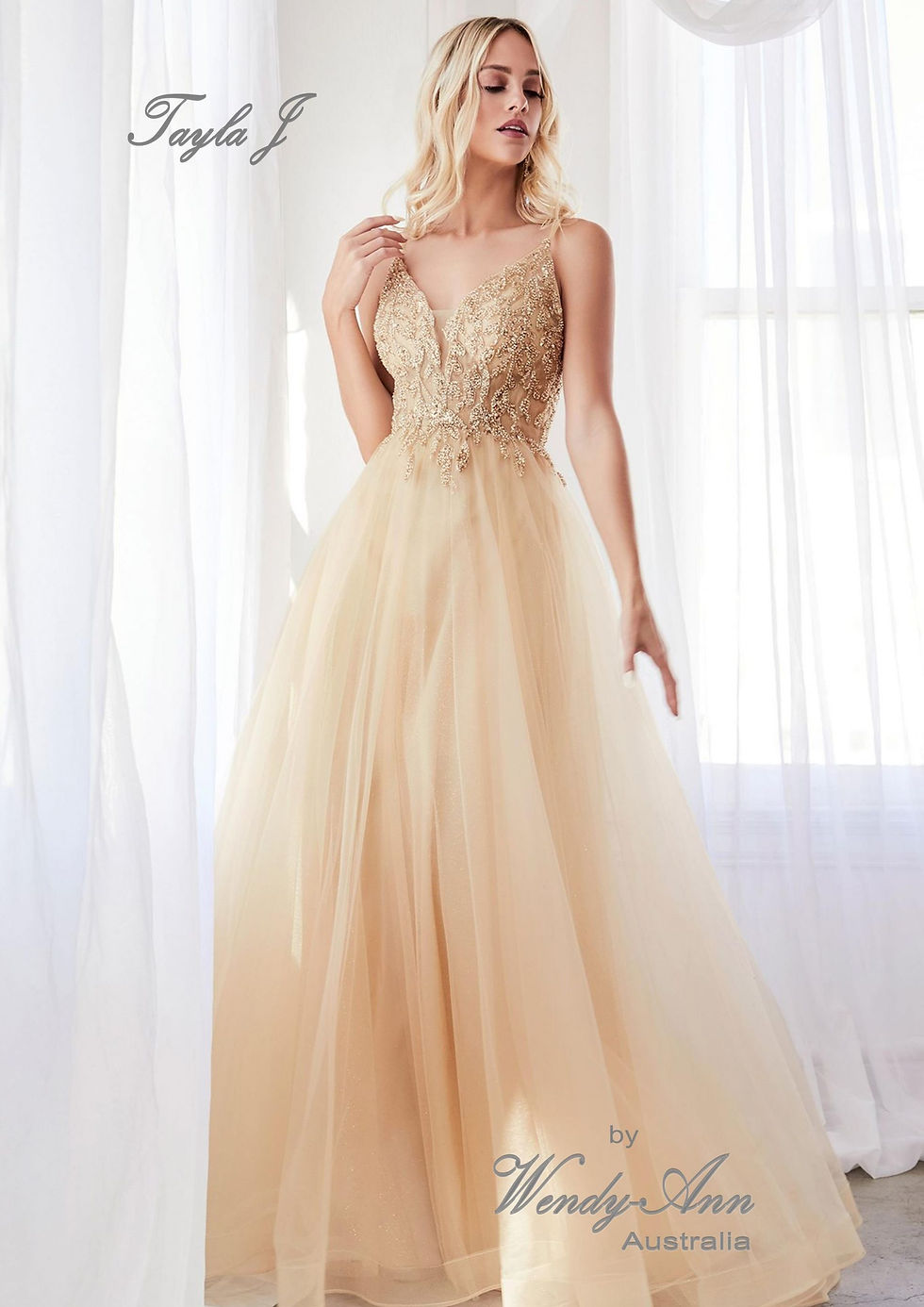 Thumbnail: Wendy Ann Exquisite Beaded Applique Bodice Gown