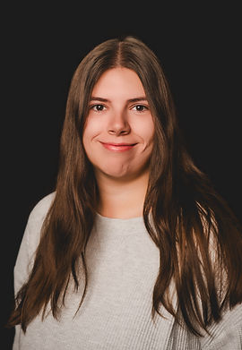 Staff-Bella-Pingo-301-RT2.jpg