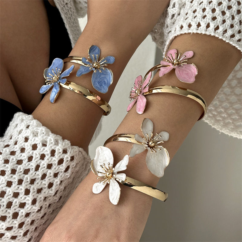 Enamel Floral Open Bangle