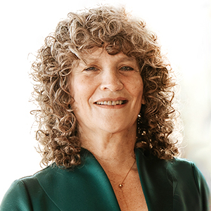 Writer: Elissa Burg