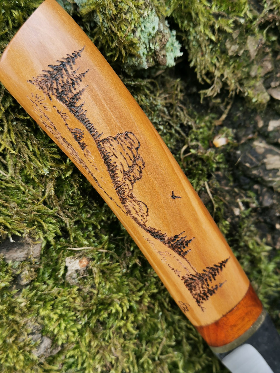 Miniaturbild: Finnisches Outdoormesser mit"Brand-ART" Motiv: "Fels"