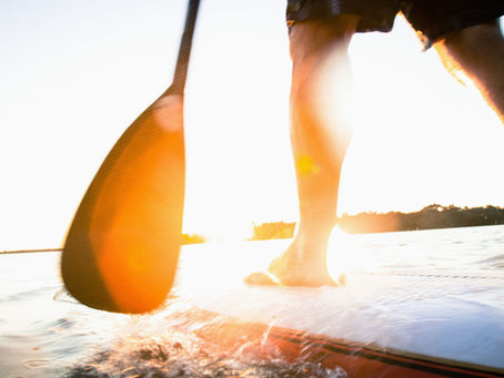 Stand Up Paddling - Entspannt zum Sixpack gepaddelt?