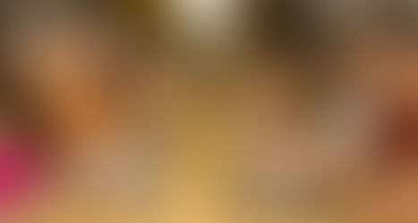 SIAMO «PERSI» SENZA LO SMARTPHONE
MA VIVERE INCOLLATI AL CELLULARE FA MALE